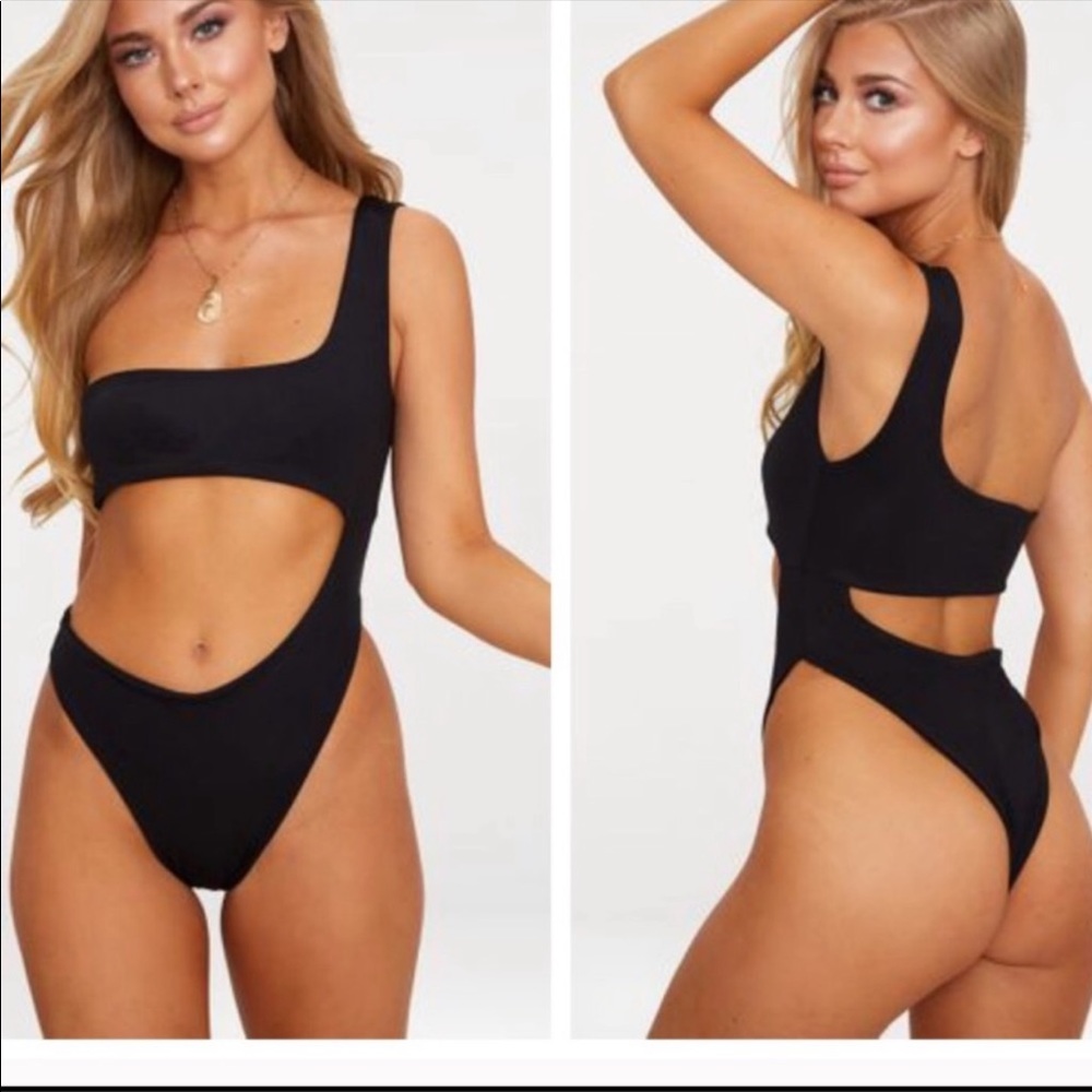 One strap one piece bathing suit